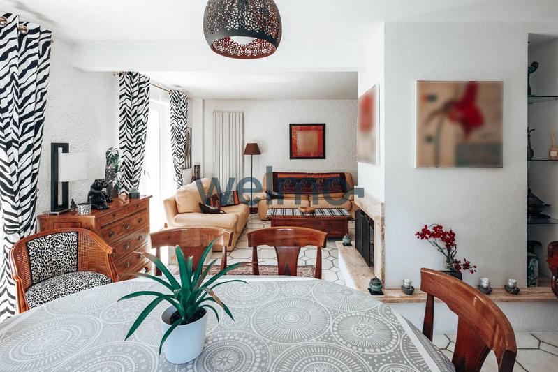 Maison - 165 m² - 6 pièces