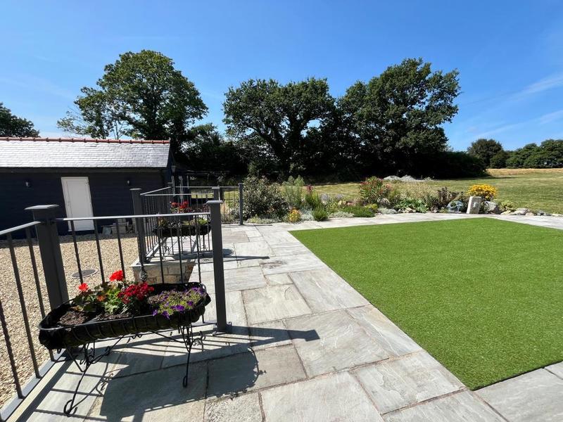 Maison - 284 m² - 8 pièces