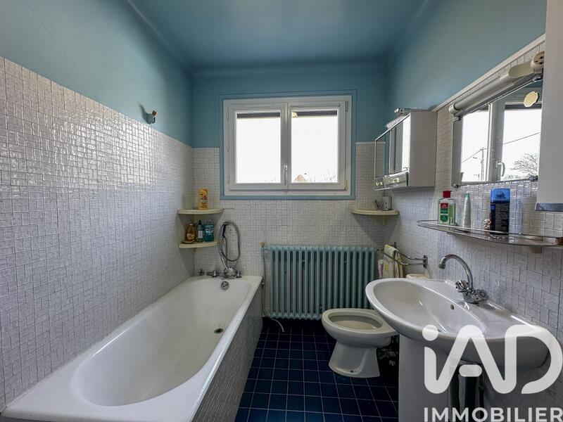 Maison - 71 m² - 5 pièces