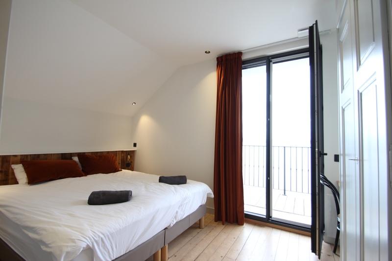 Demeure - 166 m² - 6 pièces