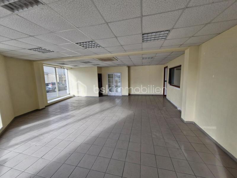 Local commercial - 508 m² - 6 pièces