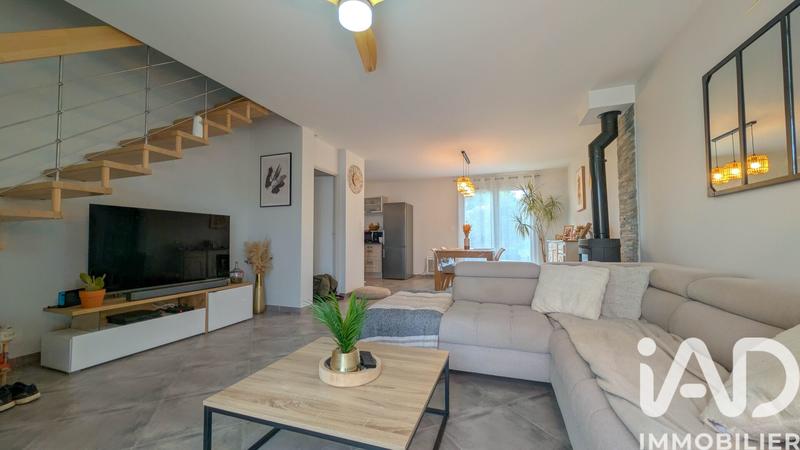 Maison - 82 m² - 4 pièces