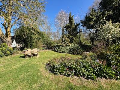 Maison ancienne - 520 m² - 11 pièces