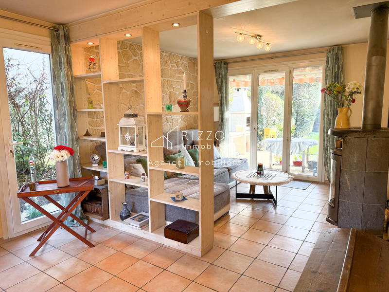 Maison - 121 m² - 5 pièces