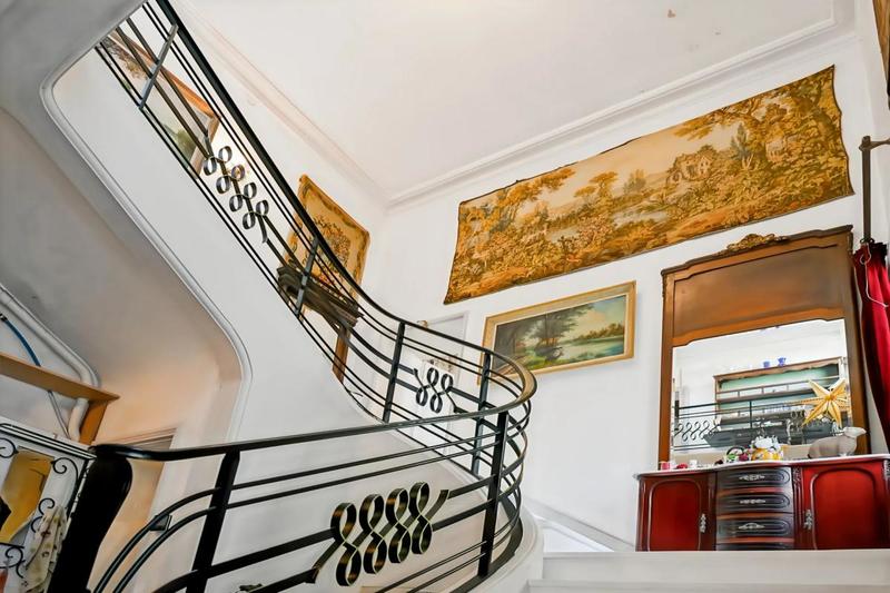 Hôtel particulier - 278 m² - 12 pièces