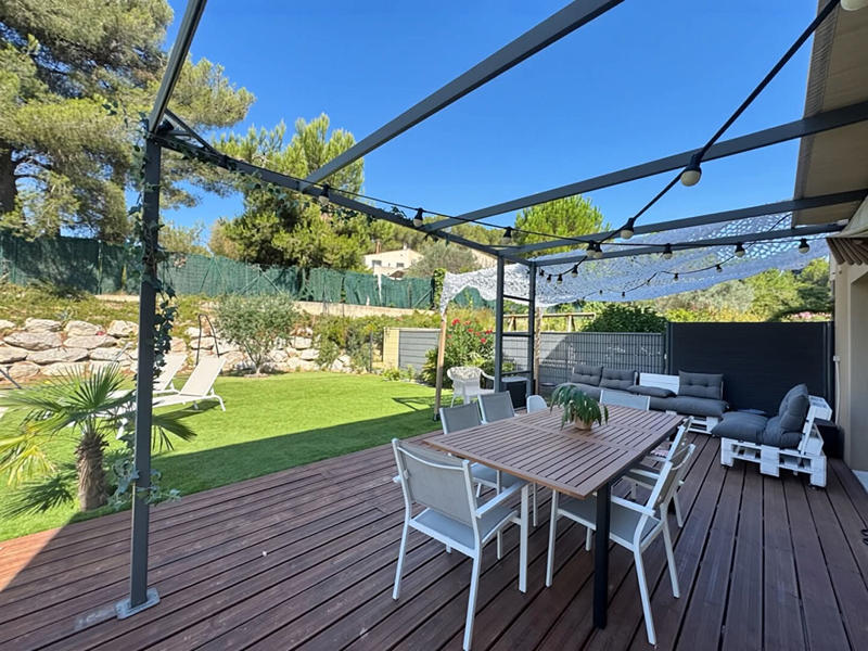 Maison - 123 m² - 6 pièces