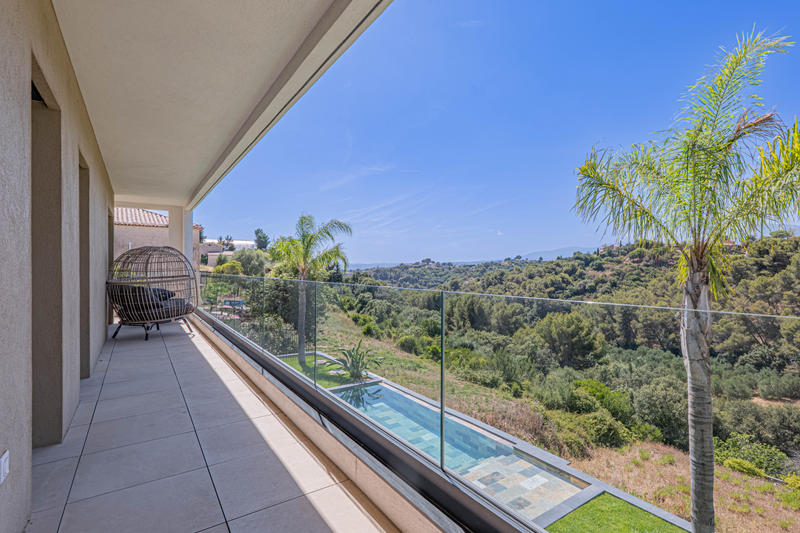 Maison - 156 m² - 5 pièces