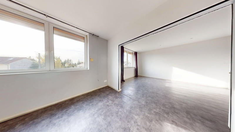 Maison - 143 m² - 7 pièces