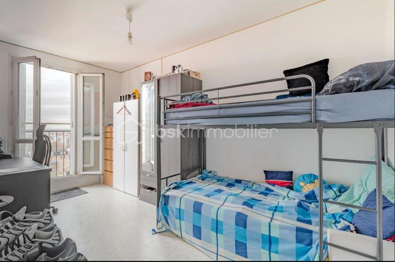 Appartement - 76 m² - 4 pièces