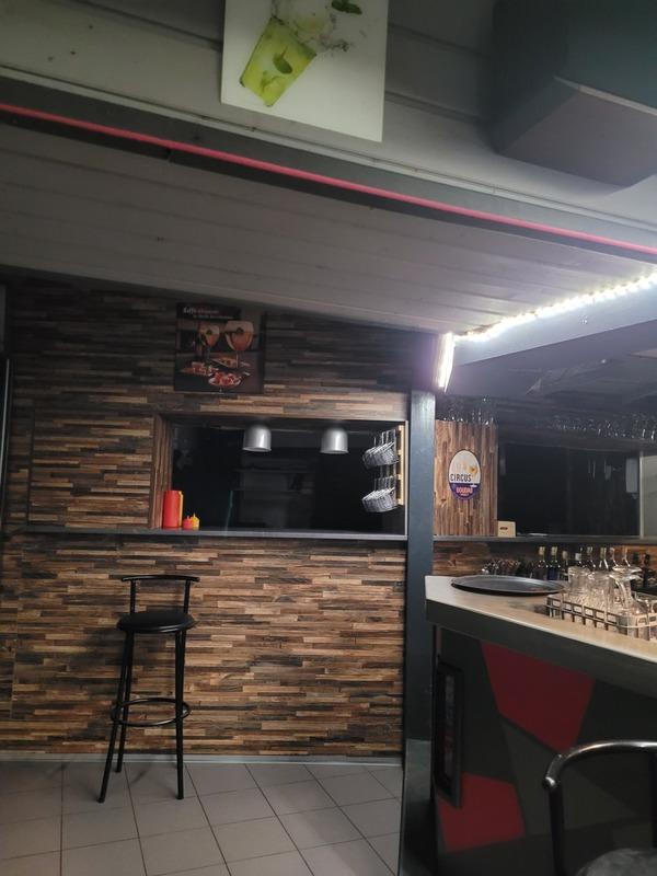 Fonds de commerce - 290 m²