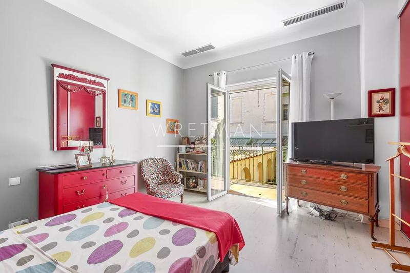 Maison - 152 m² - 6 pièces