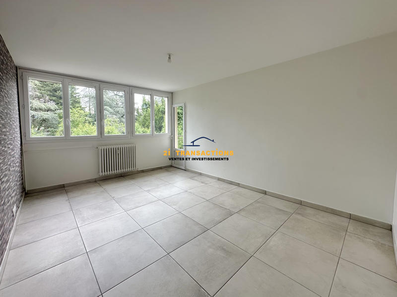 Appartement - 75 m² - 5 pièces