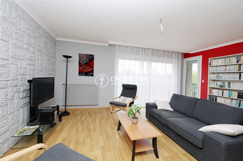 Appartement - 82 m² - 3 pièces