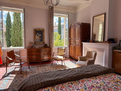 Maison de maîtres - 264 m² - 7 pièces