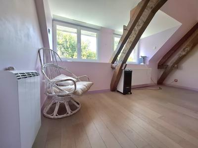 Maison - 161 m² - 6 pièces