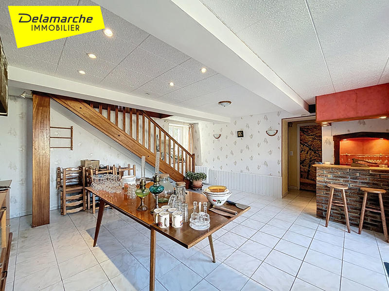 Maison - 98 m² - 5 pièces