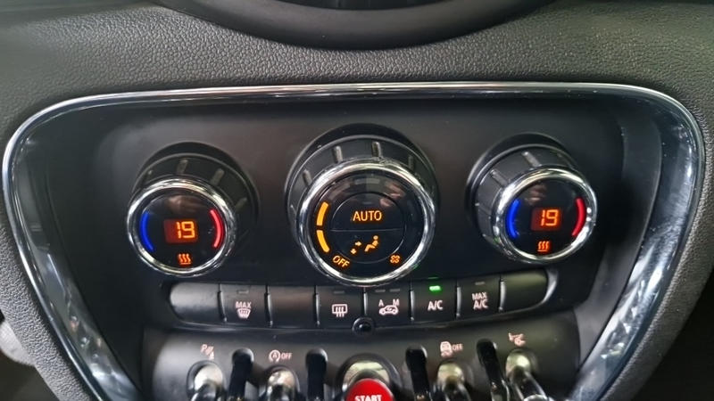 Mini Clubman F54 Cooper d 150 Ch Edition Hyde Park a