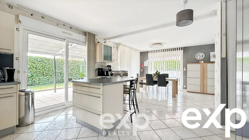 Maison - 112 m² - 5 pièces