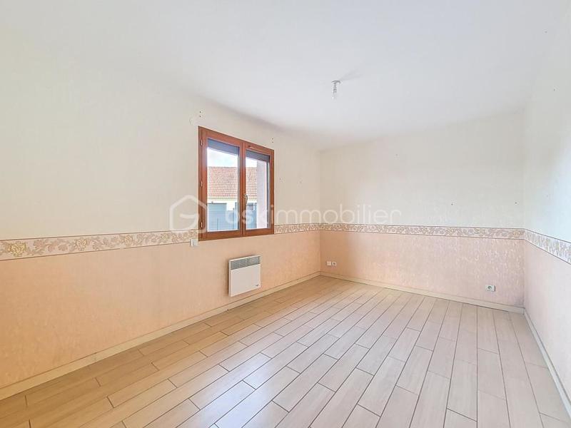 Maison traditionnelle - 195 m² - 9 pièces