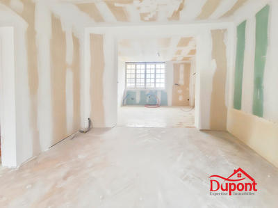 Maison - 112 m² - 8 pièces