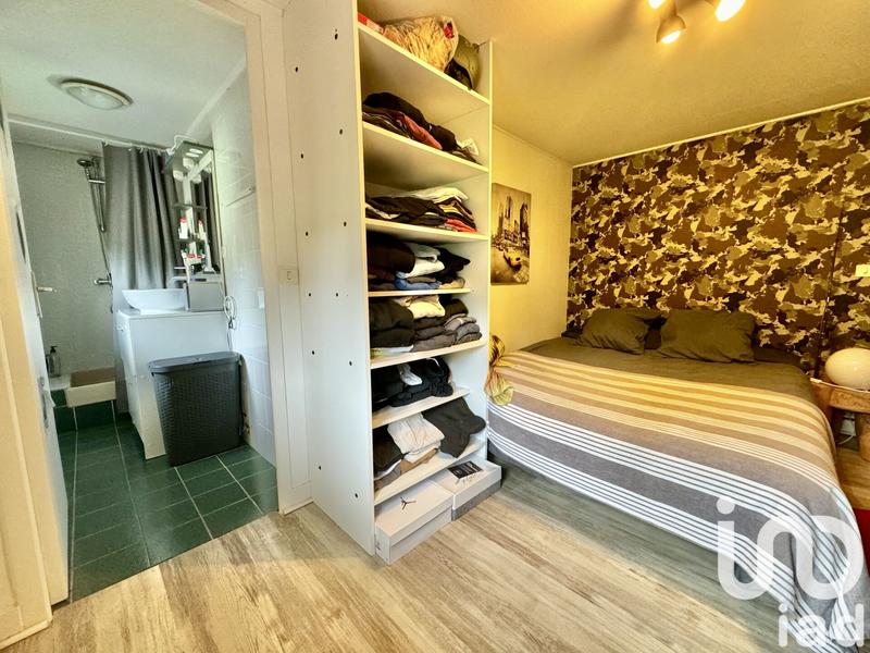 Maison - 250 m² - 9 pièces