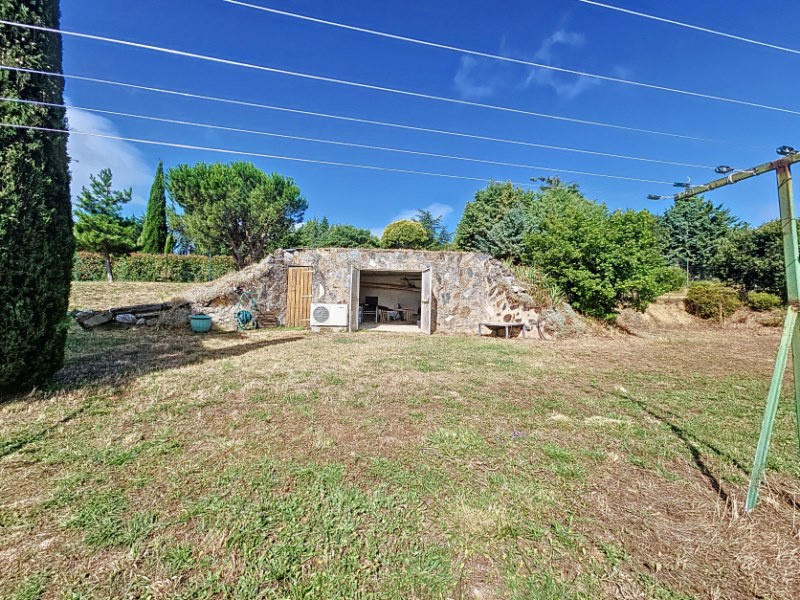 Maison - 264 m² - 7 pièces