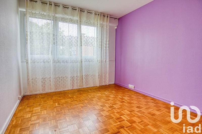 Appartement - 93 m² - 5 pièces