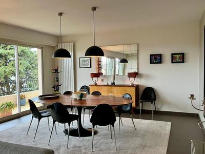 Appartement - 143 m² - 4 pièces