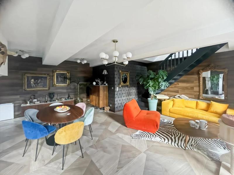 Maison - 135 m² - 5 pièces