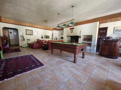 Appartement - 196 m² - 8 pièces