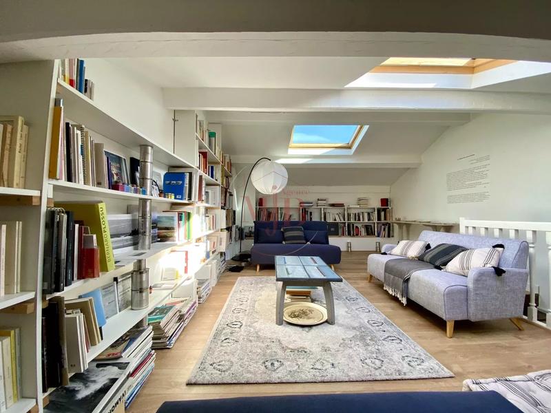 Maison de ville - 169 m² - 8 pièces