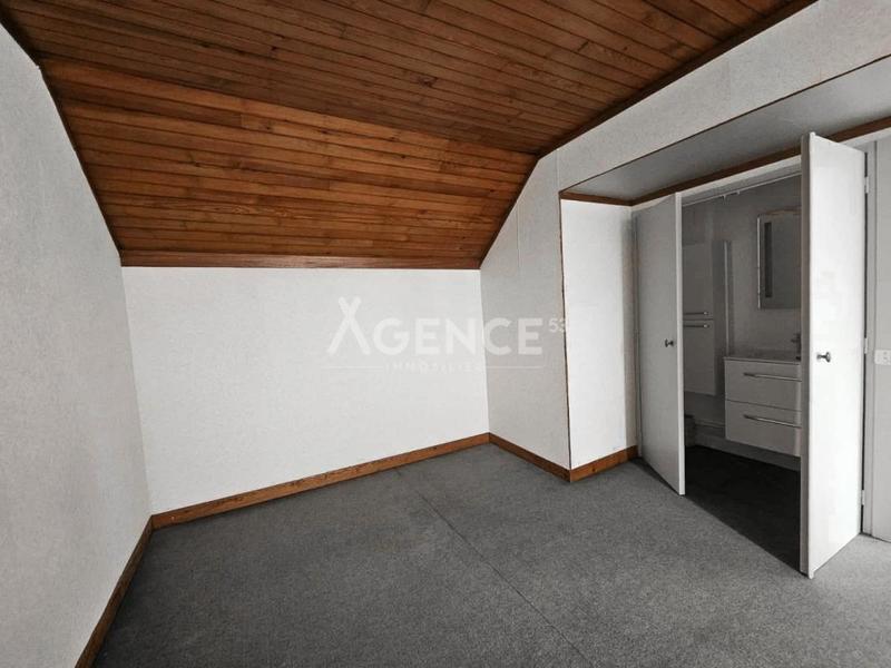 Immeuble - 552 m² - 5 pièces