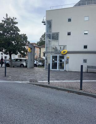 Local commercial - 259 m²