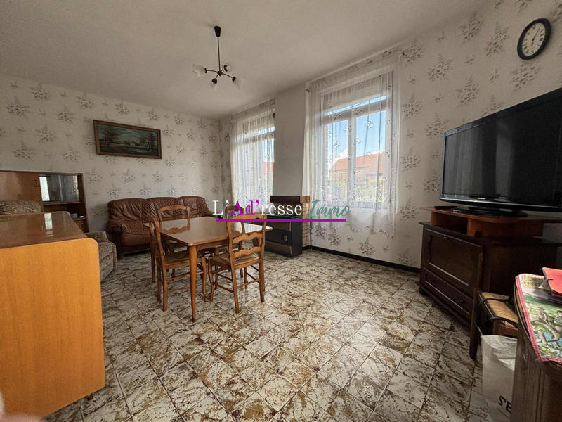 Maison - 88 m² - 4 pièces