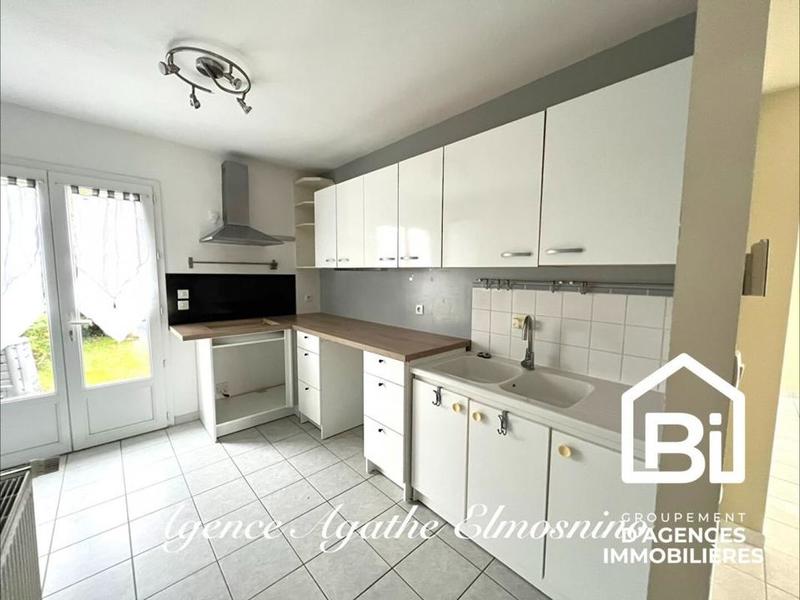 Maison - 97 m² - 5 pièces