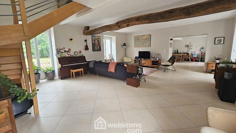Maison - 190 m² - 6 pièces