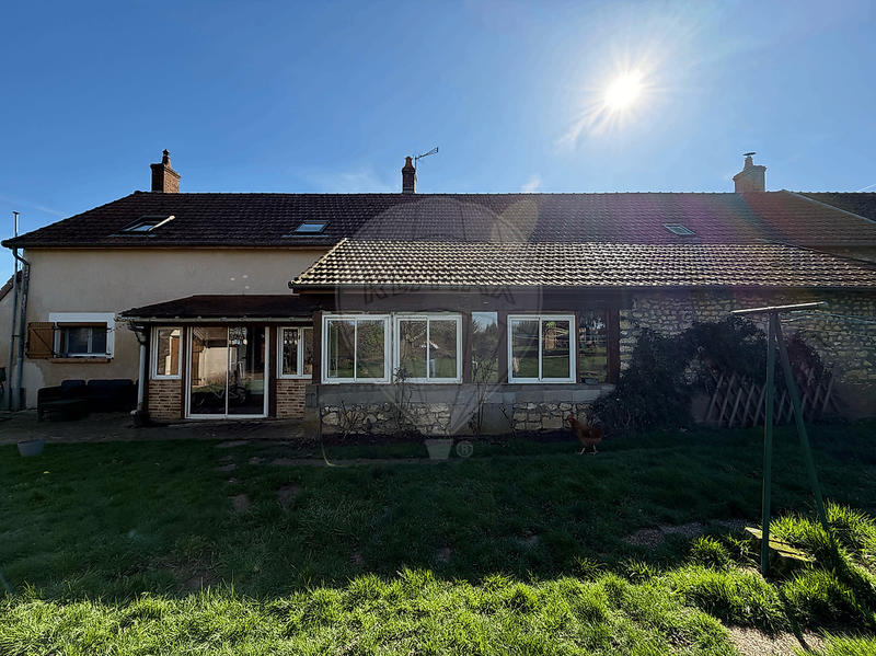 Maison - 151 m² - 6 pièces