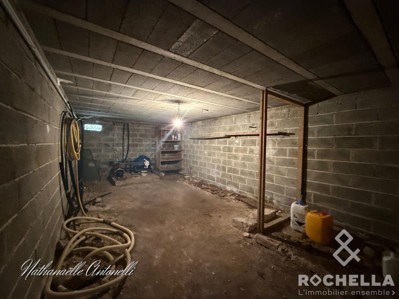 Maison ancienne - 204 m² - 10 pièces