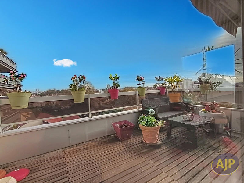 Appartement - 57 m² - 2 pièces