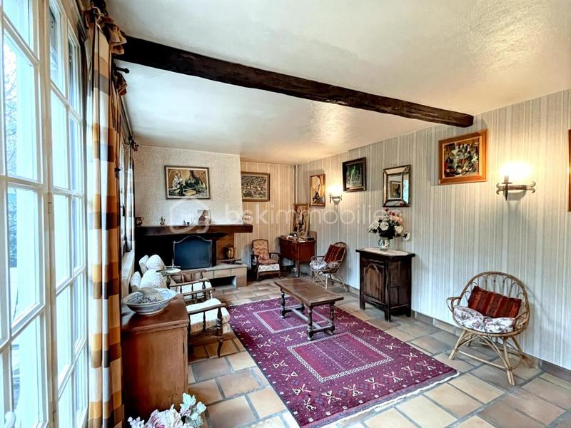 Maison - 160 m² - 7 pièces