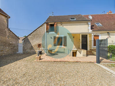 Maison - 81 m² - 3 pièces