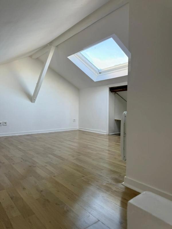 Appartement - 18 m² - 3 pièces