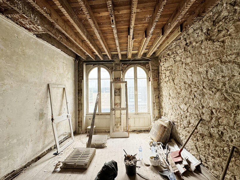 Immeuble - 9 pièces