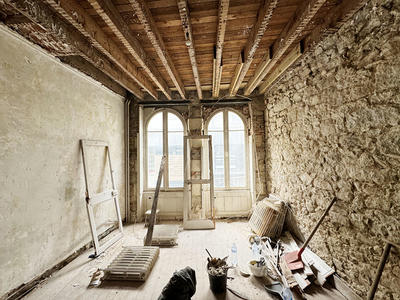 Immeuble - 9 pièces