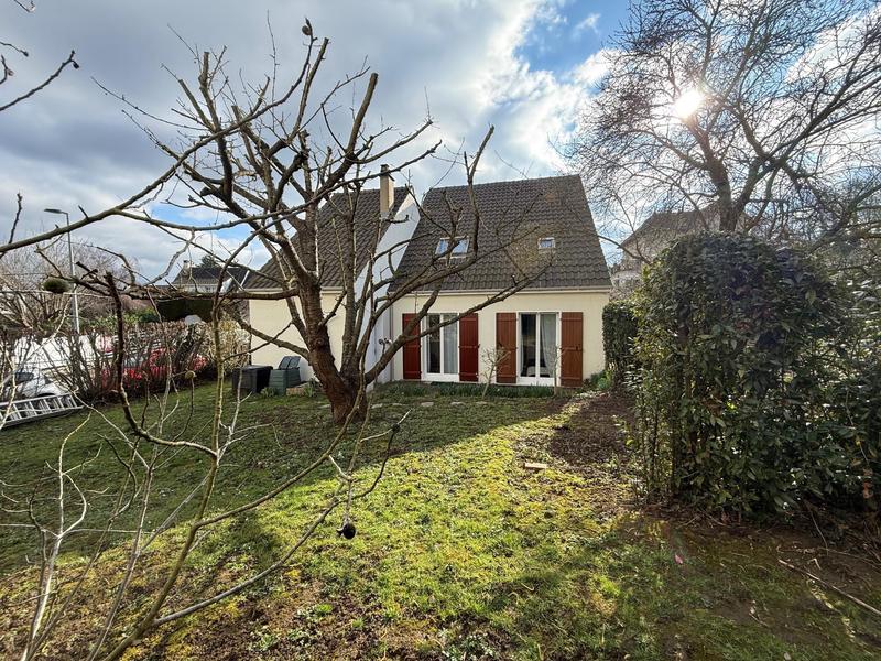 Maison - 134 m² - 7 pièces