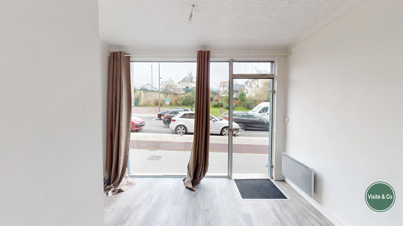 Local commercial - 15 m² - 1 pièce