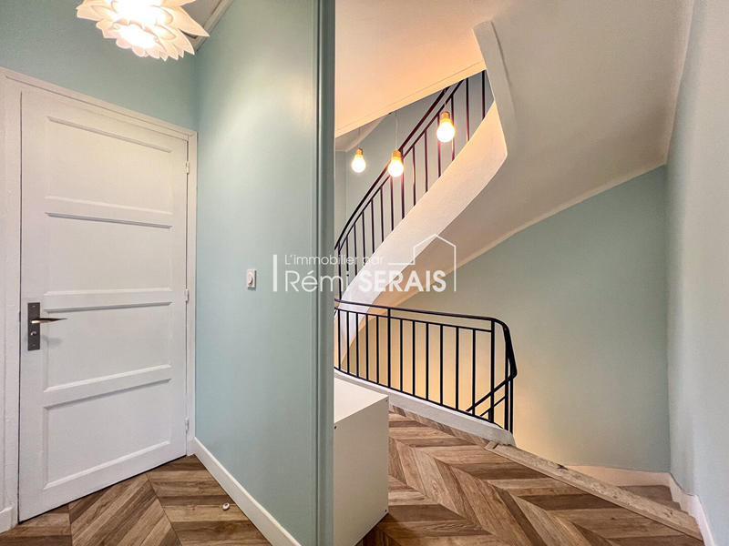 Maison de ville - 168 m² - 7 pièces