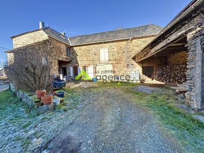 Maison - 130 m² - 10 pièces