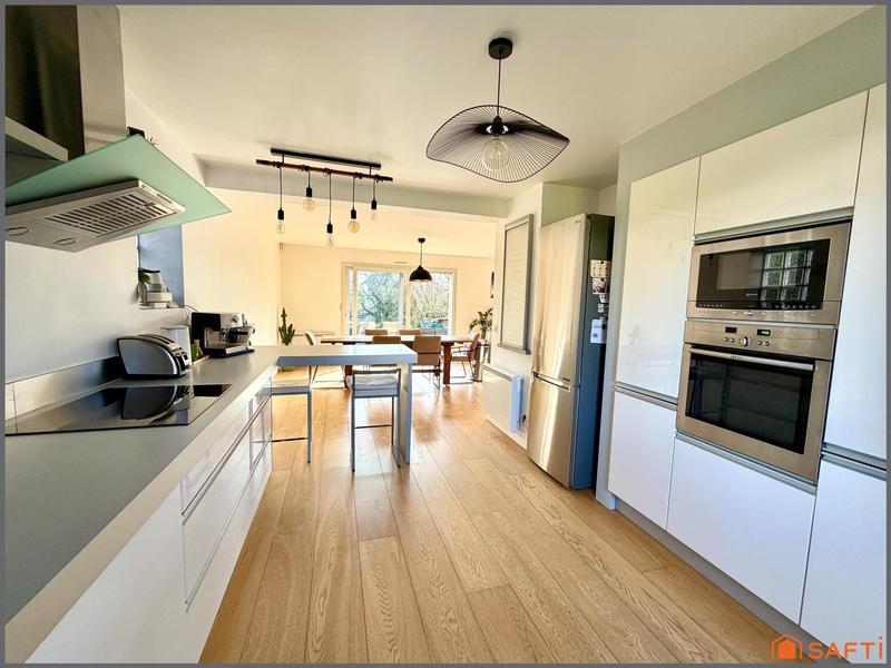 Maison - 150 m² - 6 pièces