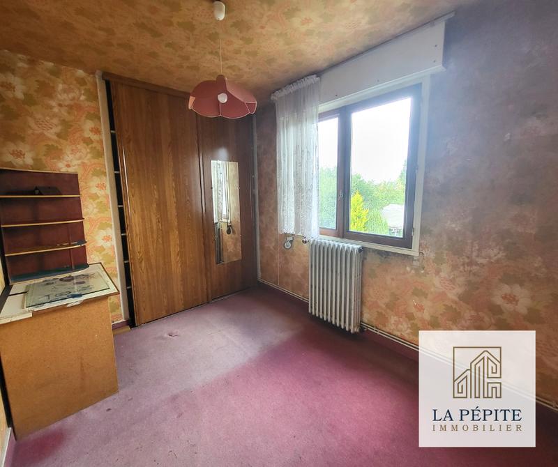 Maison - 90 m² - 5 pièces